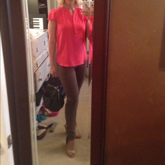 VINCE CAMUTO VADO Tan leather Wedge Sandal - Picture 11 of 15